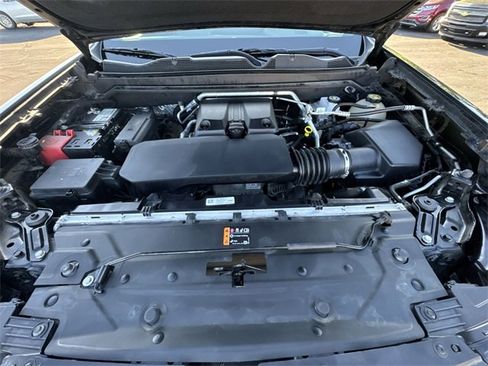 Certified 2023 Chevrolet Colorado ZR2 w/ ZR2 Convenience Package III image 31