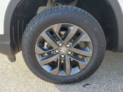 New 2026 Honda Ridgeline Sport image 12