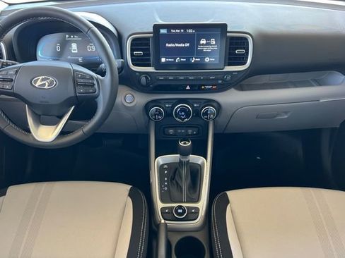 New 2026 Hyundai Venue SEL FWD image 13