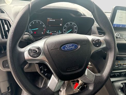 Used 2022 Ford Transit Connect XL FWD image 11