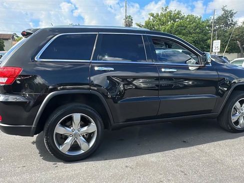 Used 2012 Jeep Grand Cherokee Overland AWD/4WD image 13