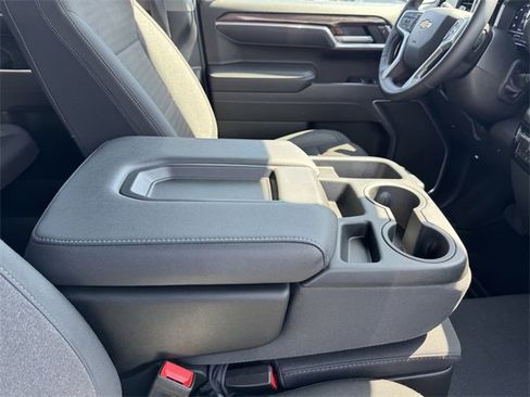 Used 2025 Chevrolet Silverado 1500 LT w/ LPO, Dark Essentials Package image 7