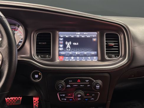 Used 2022 Dodge Charger Scat Pack RWD image 13