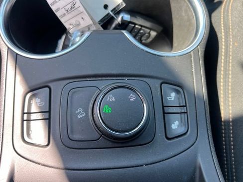 Used 2019 GMC Terrain SLE w/ Driver Convenience Package AWD/4WD image 30