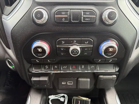 Used 2019 GMC Sierra 1500 Elevation w/ Elevation Value Package AWD/4WD image 19