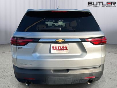 Used 2022 Chevrolet Traverse LS