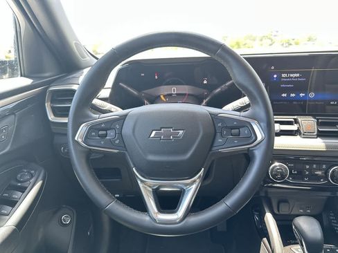 Used 2024 Chevrolet TrailBlazer ACTIV w/ Convenience Package FWD image 23