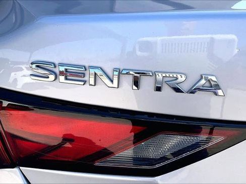 Certified 2021 Nissan Sentra S image 10