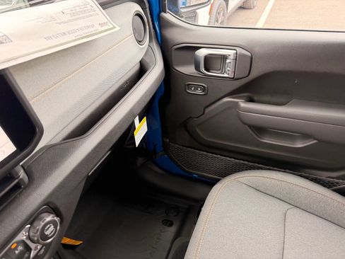 New 2026 Jeep Wrangler Unlimited Sport image 10