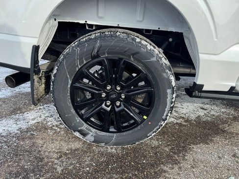 New 2025 Ford F150 Platinum image 3