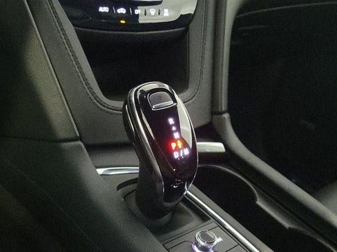 Certified 2023 Cadillac XT5 Luxury FWD image 28