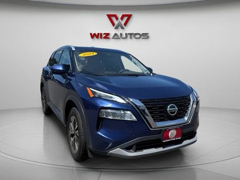 Used 2021 Nissan Rogue SV w/ Premium Package AWD/4WD image 7