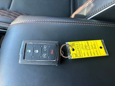 Used 2023 Jeep Grand Cherokee Summit AWD/4WD image 26
