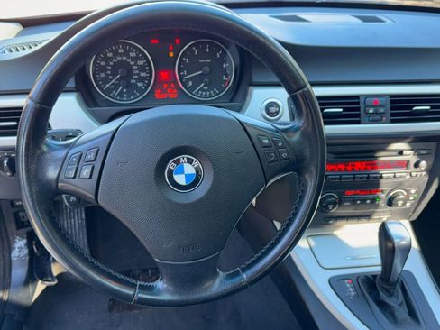 Used 2006 BMW 325xi Sedan image 10