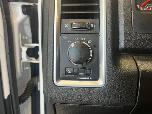 Used 2024 RAM 1500 Classic Warlock AWD/4WD image 23