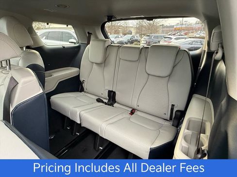 New 2026 Kia Carnival SX Prestige FWD image 11