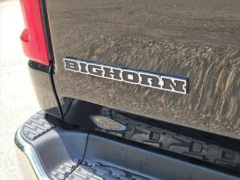 Used 2025 RAM 1500 Big Horn AWD/4WD image 3