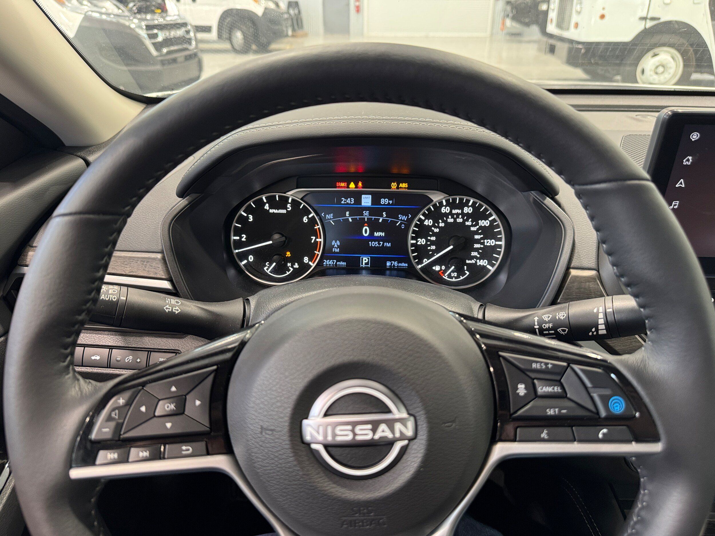 Used 2023 Nissan Altima 2.5 SL FWD image 16