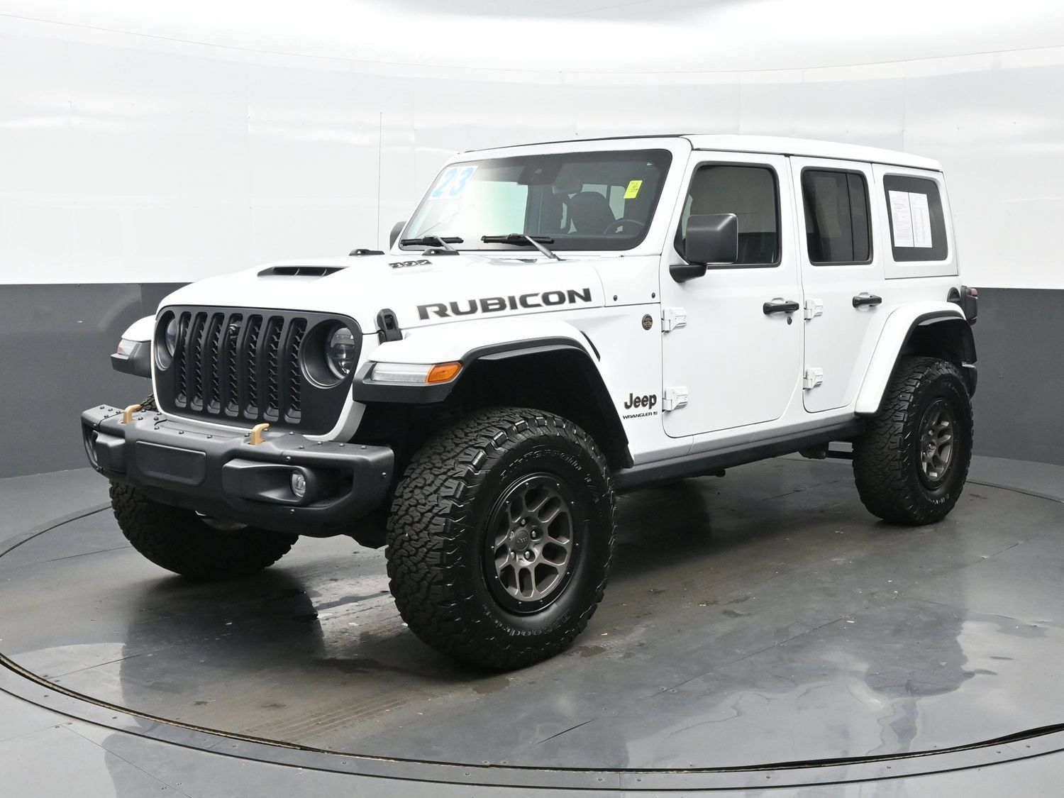 Used 2023 Jeep Wrangler Unlimited Rubicon 392 w/ Xtreme Recon 35" Tire Package AWD/4WD image 2