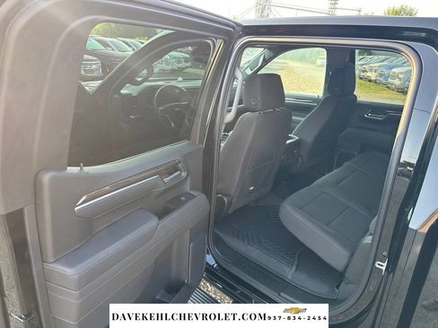 Used 2025 Chevrolet Silverado 1500 LT AWD/4WD image 17