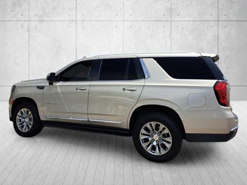 Used 2023 GMC Yukon Denali RWD image 6