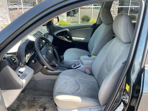Used 2010 Toyota RAV4 4WD V6 image 13