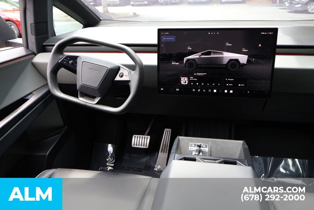 Used 2024 Tesla Cybertruck AWD Crew Cab image 20