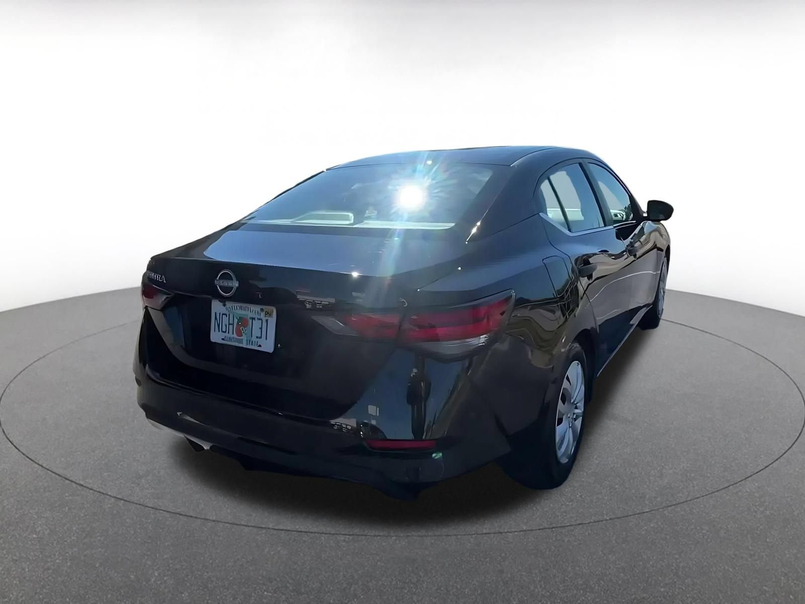 Used 2025 Nissan Sentra S FWD image 14