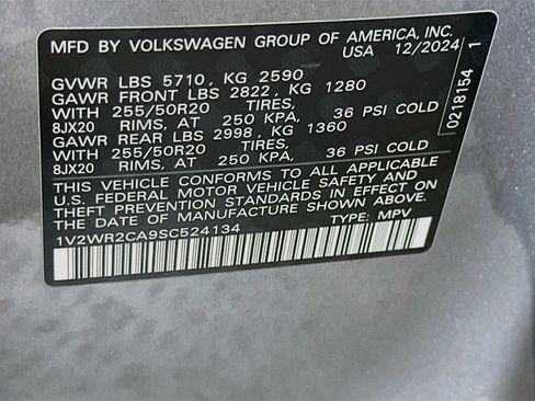 Used 2025 Volkswagen Atlas SE FWD image 12