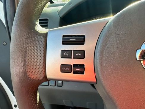 Used 2018 Nissan Frontier S image 5