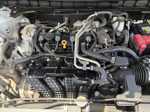 Used 2023 Nissan Altima 2.5 S FWD image 17