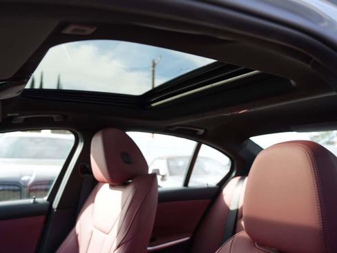 New 2026 BMW 330i Sedan w/ M Sport Package image 17