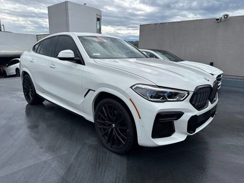 Used 2023 BMW X6 xDrive40i w/ Executive Package AWD/4WD image 3