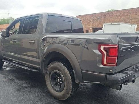 Used 2018 Ford F150 Raptor w/ Equipment Group 802A Luxury AWD/4WD image 2