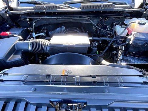 Used 2023 Chevrolet Silverado 2500 Custom w/ Custom Convenience Package image 20
