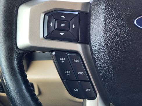 Used 2020 Ford F250 Lariat w/ Lariat Ultimate Package image 29