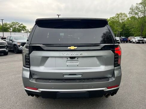 Used 2025 Chevrolet Tahoe High Country AWD/4WD image 7