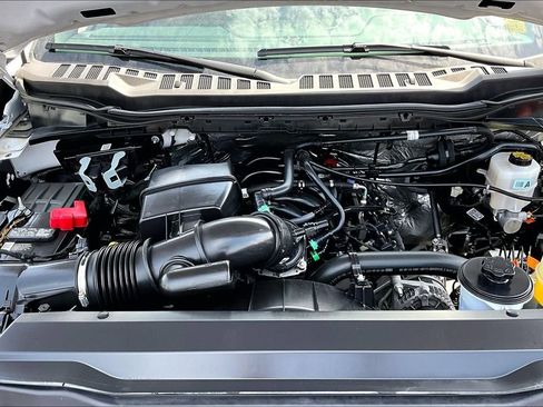 Used 2024 Ford F250 Lariat w/ Sport Appearance Package AWD/4WD image 29