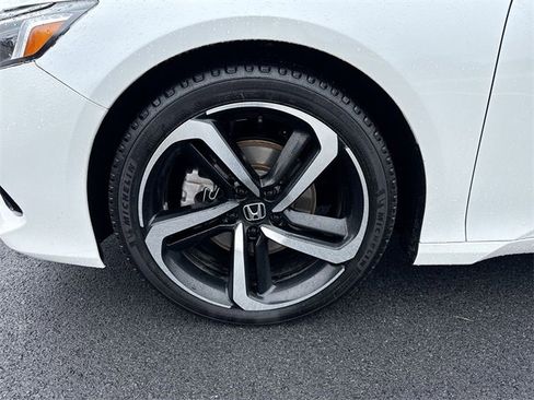 Certified 2022 Honda Accord Sport image 13