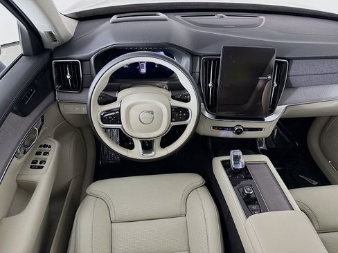 New 2026 Volvo XC90 T8 Ultra w/ Protection Package Premier image 24
