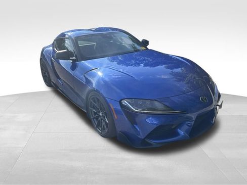 Used 2025 Toyota Supra Premium w/ Driver Assist Package RWD image 4