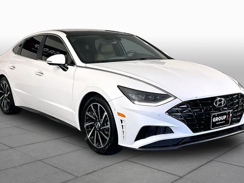 Used 2021 Hyundai Sonata Limited FWD image 3