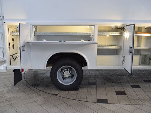 New 2026 Chevrolet Express 3500 w/ Power Convenience Package RWD image 37