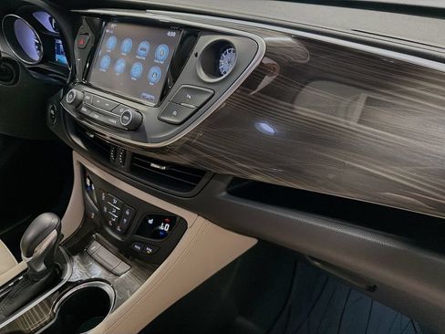 Used 2020 Buick Envision Preferred AWD/4WD image 30