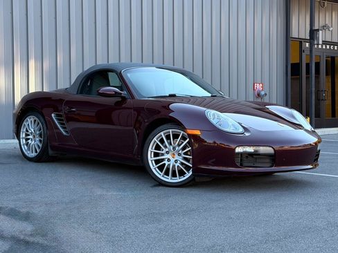 Used 2006 Porsche Boxster RWD image 3