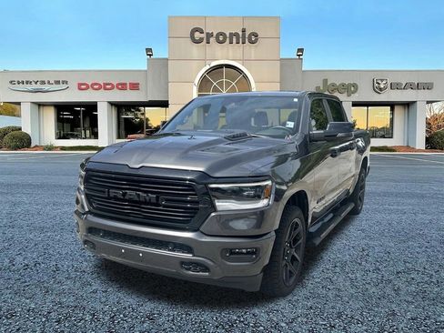Used 2024 RAM 1500 Laramie AWD/4WD image 7