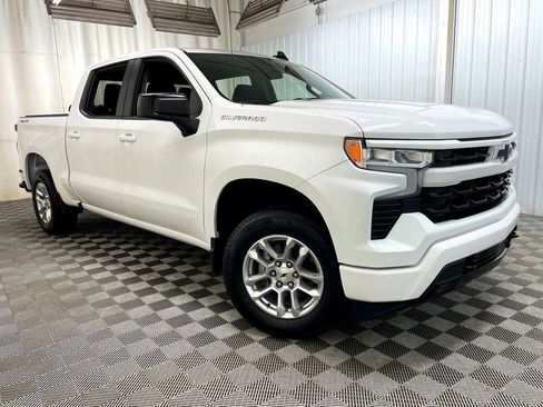 Certified 2025 Chevrolet Silverado 1500 RST AWD/4WD image 45