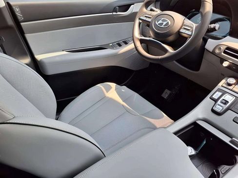 New 2025 Hyundai Palisade SEL image 9