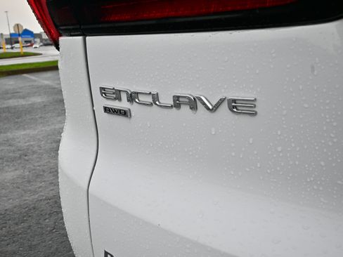 Used 2026 Buick Enclave Sport Touring AWD/4WD image 10