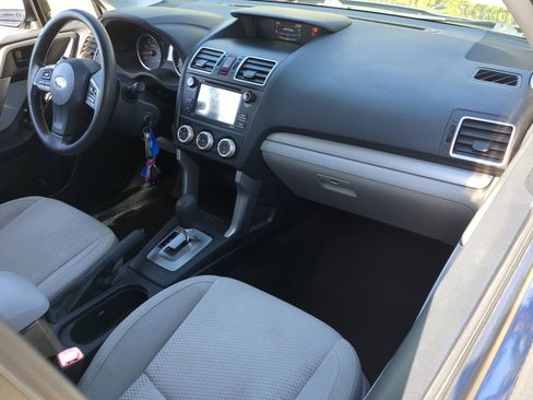 Used 2016 Subaru Forester 2.5i w/ Alloy Wheel Package image 13